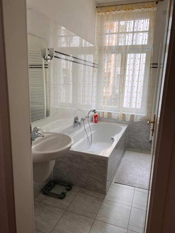 Apartamento 18, Gartenblick, Naehe Zoo, Kongresszentrum Zoo, Zentrum, Arena, Messe *